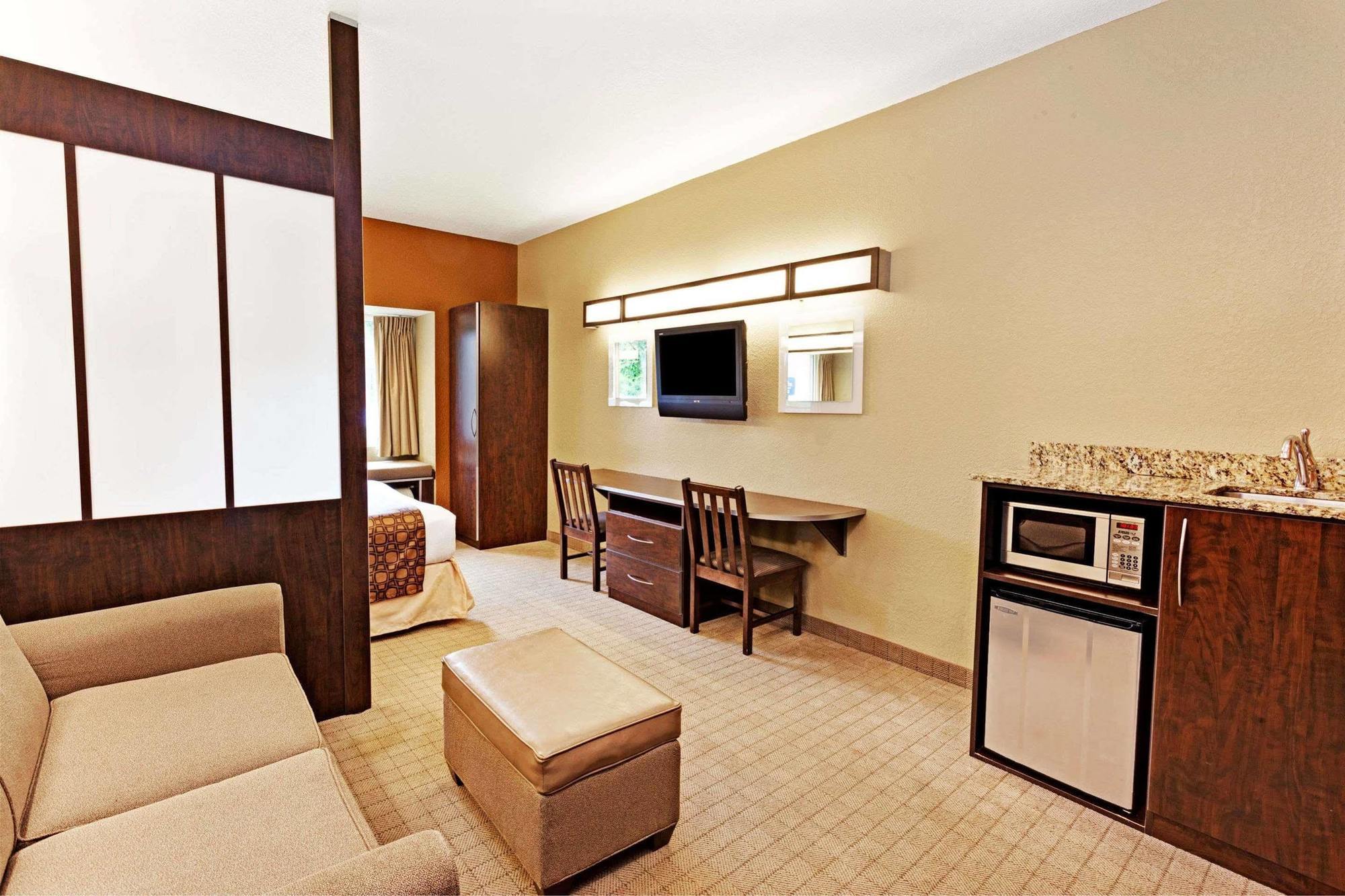 Microtel Inn & Suites By Wyndham Woodstock/Atlanta North Exterior foto